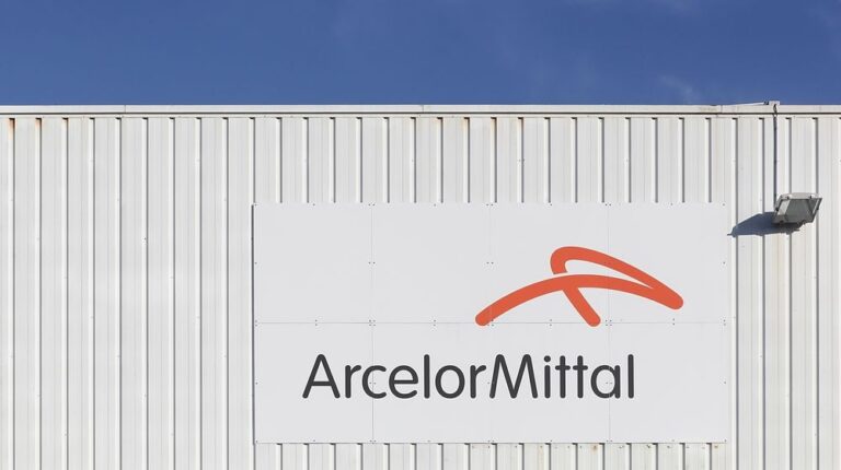ArcelorMittal: omhoog of lager?